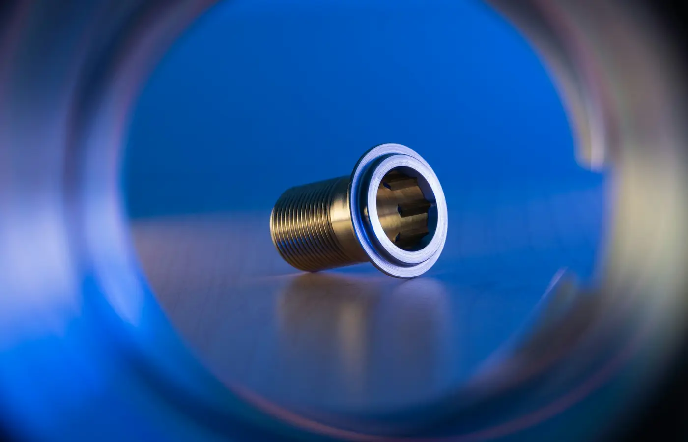 Dual mechanical seal arrangement for an industrial pump, showing the inboard and outboard sealing interfaces.